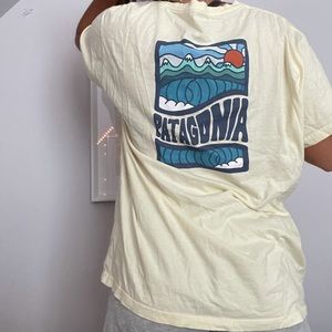 Pale yellow limited Patagonia t shirt 🌊